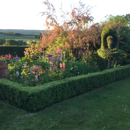 The Smithy Bed & Breakfast Hay-On-Wye Bagian luar foto